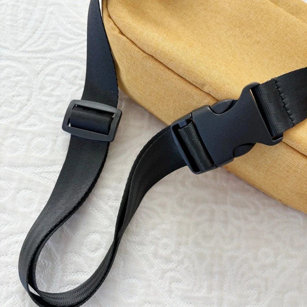 Sunski Type-1 Fun Sling Crossbody‎ Bag, Yellow
